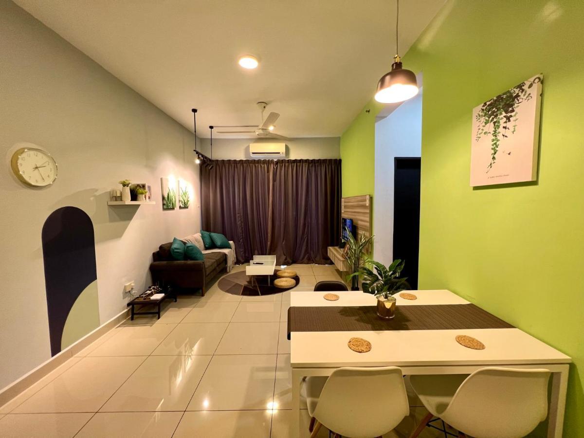 Riverview 8Pax 2Br In Kbtown Netflix, Wi-Fi B-3A-5 Kota Bharu Buitenkant foto